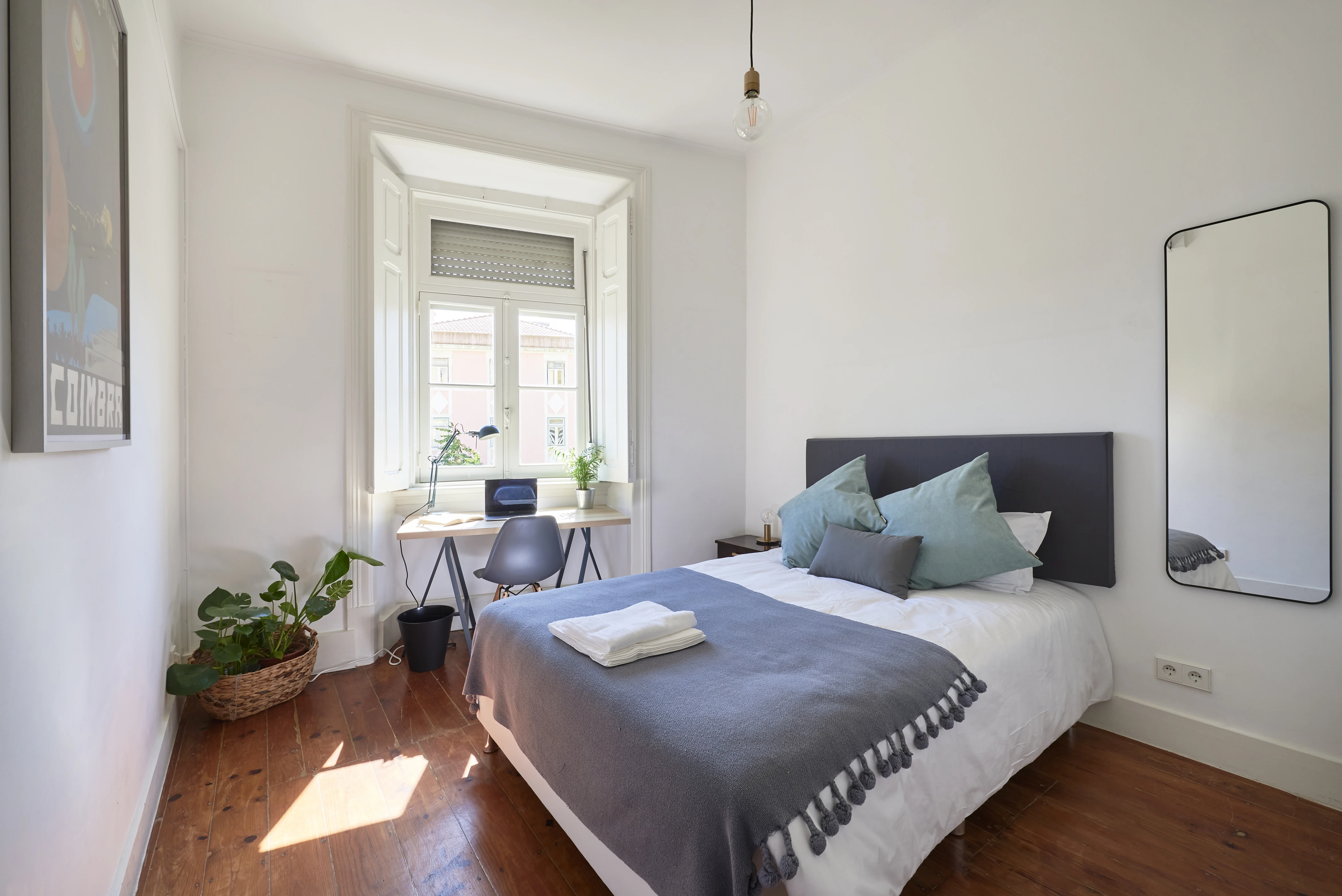 Bed linen and mattress