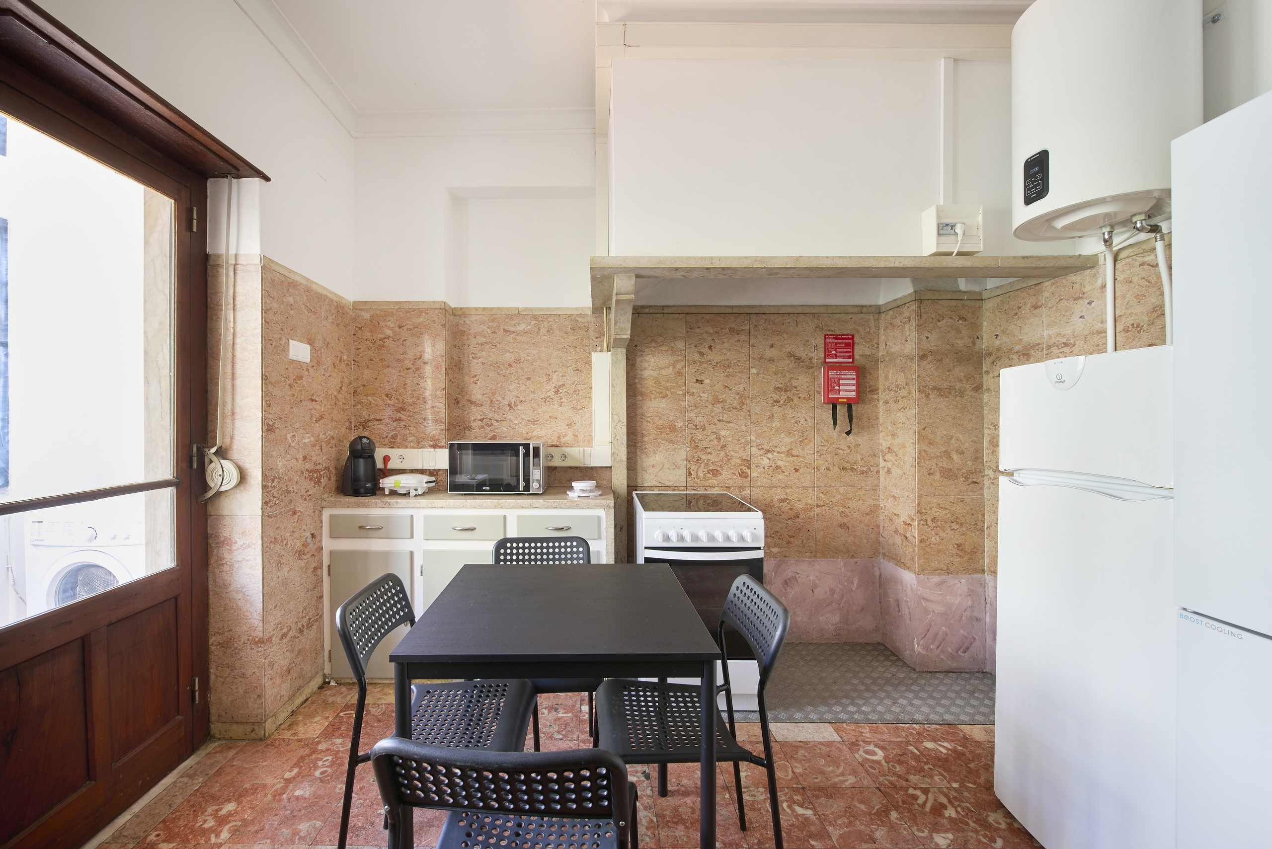 Rent Room Lisbon – Santa Apolónia 59# - Kitchen