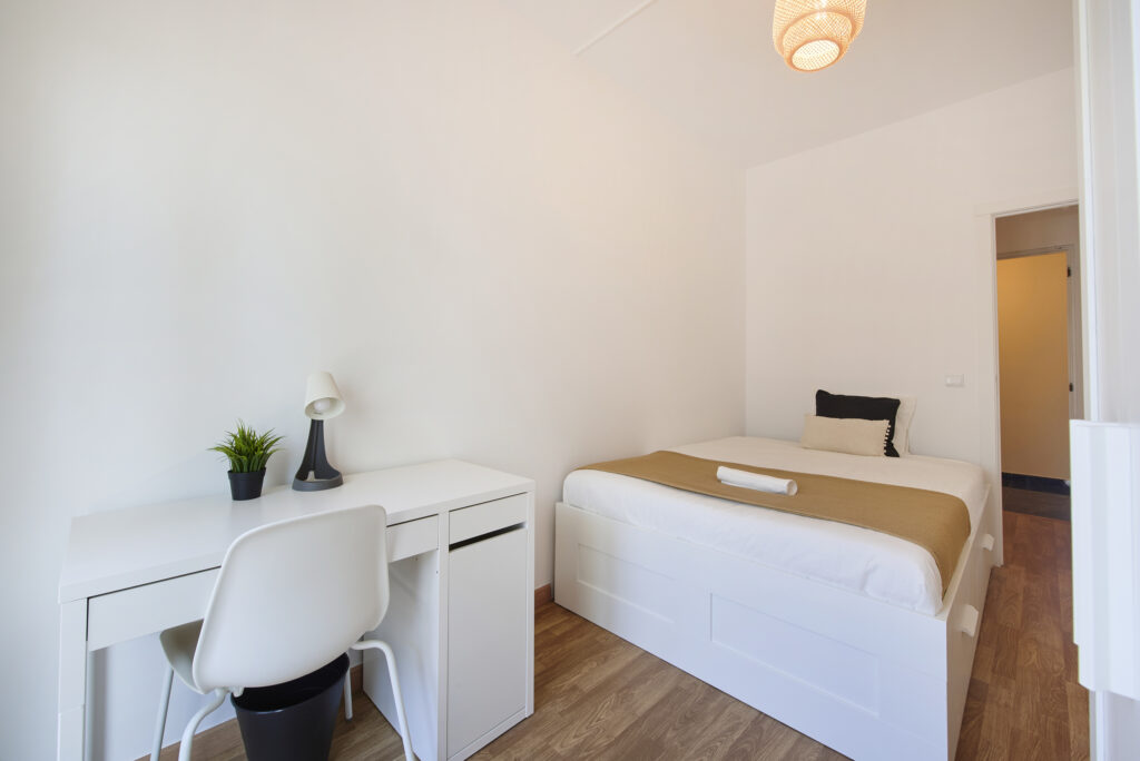 Rent Room Lisbon - Picoas 69# - Room 5