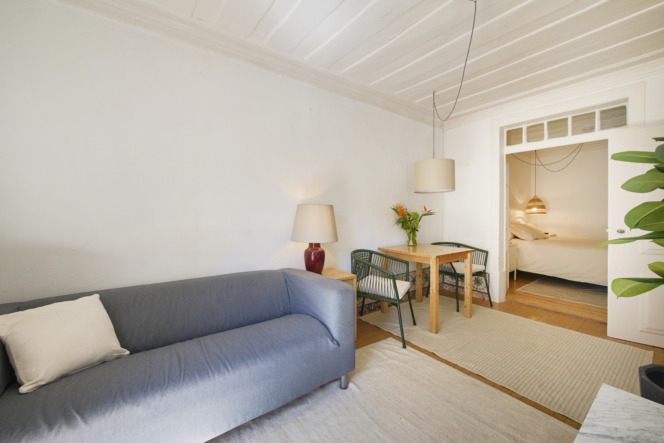 Rent Room Lisbon - Rato 70# - living room