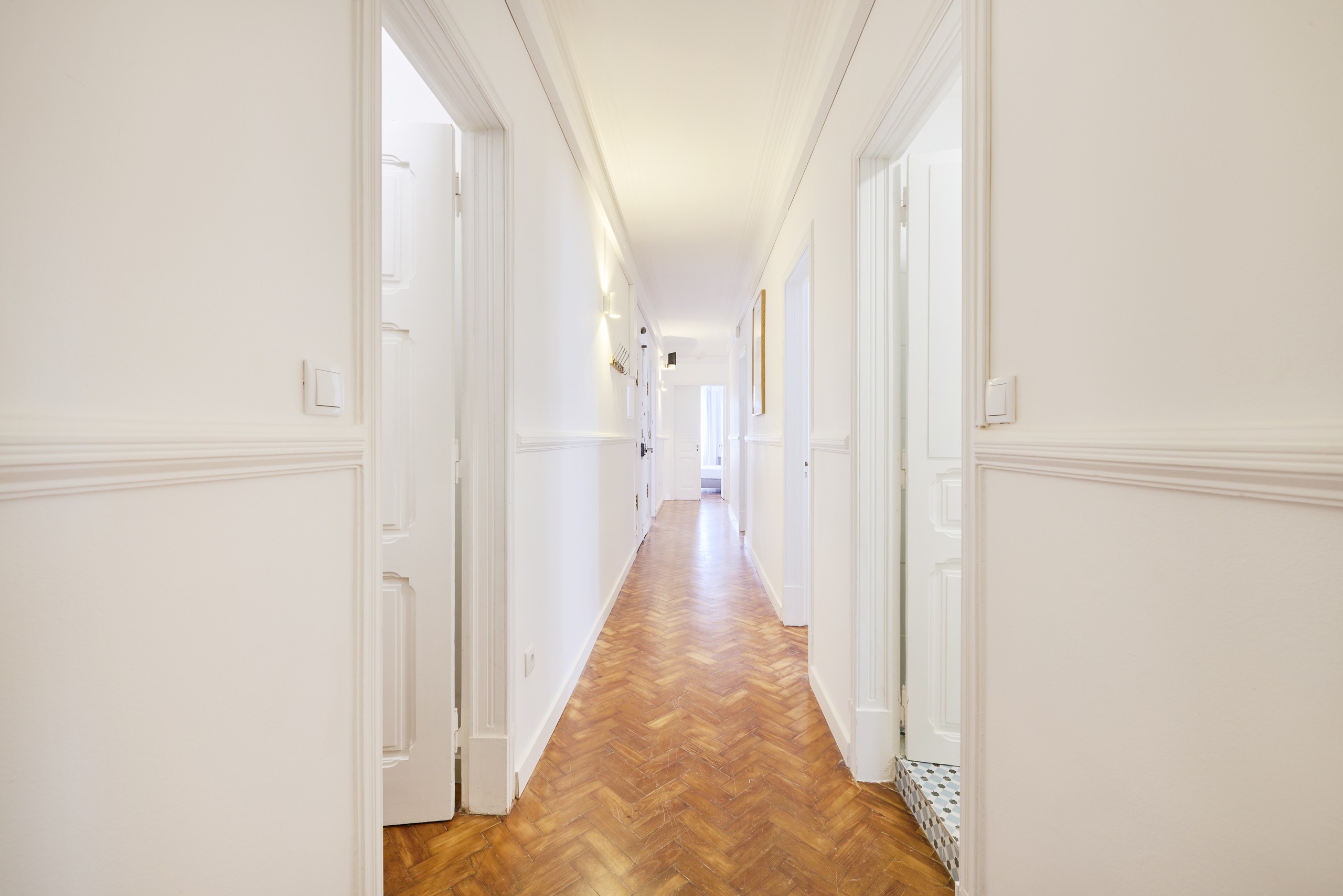 Rent Room Lisbon - Príncipe Real 11# - hallways