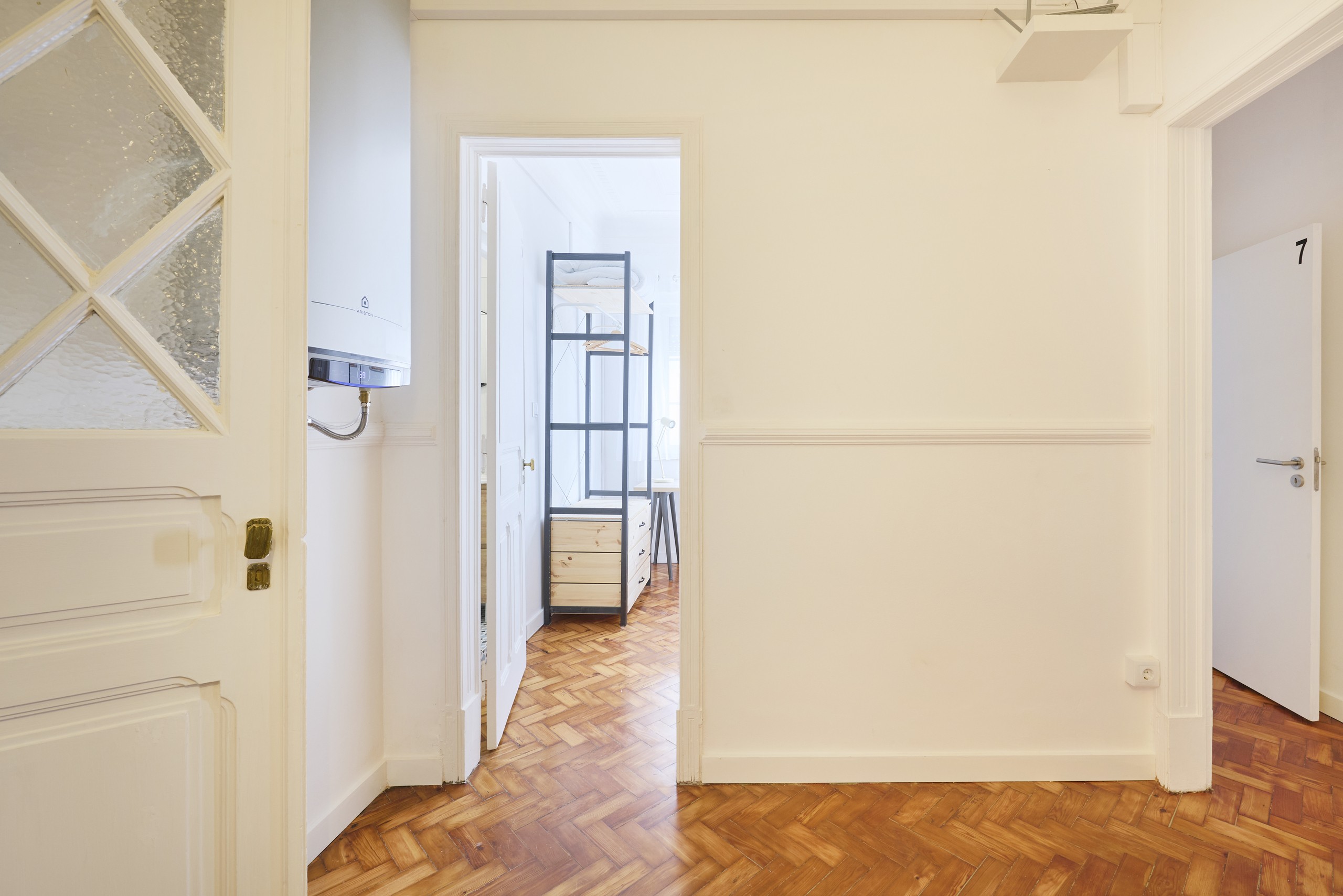 Rent Room Lisbon - Príncipe Real 11# - hallways