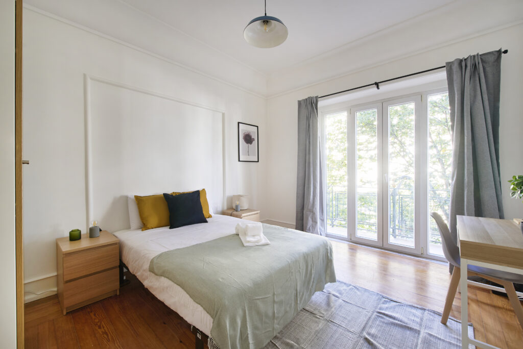 Rent Room Lisbon - Marquês de Pombal 74# - room 2