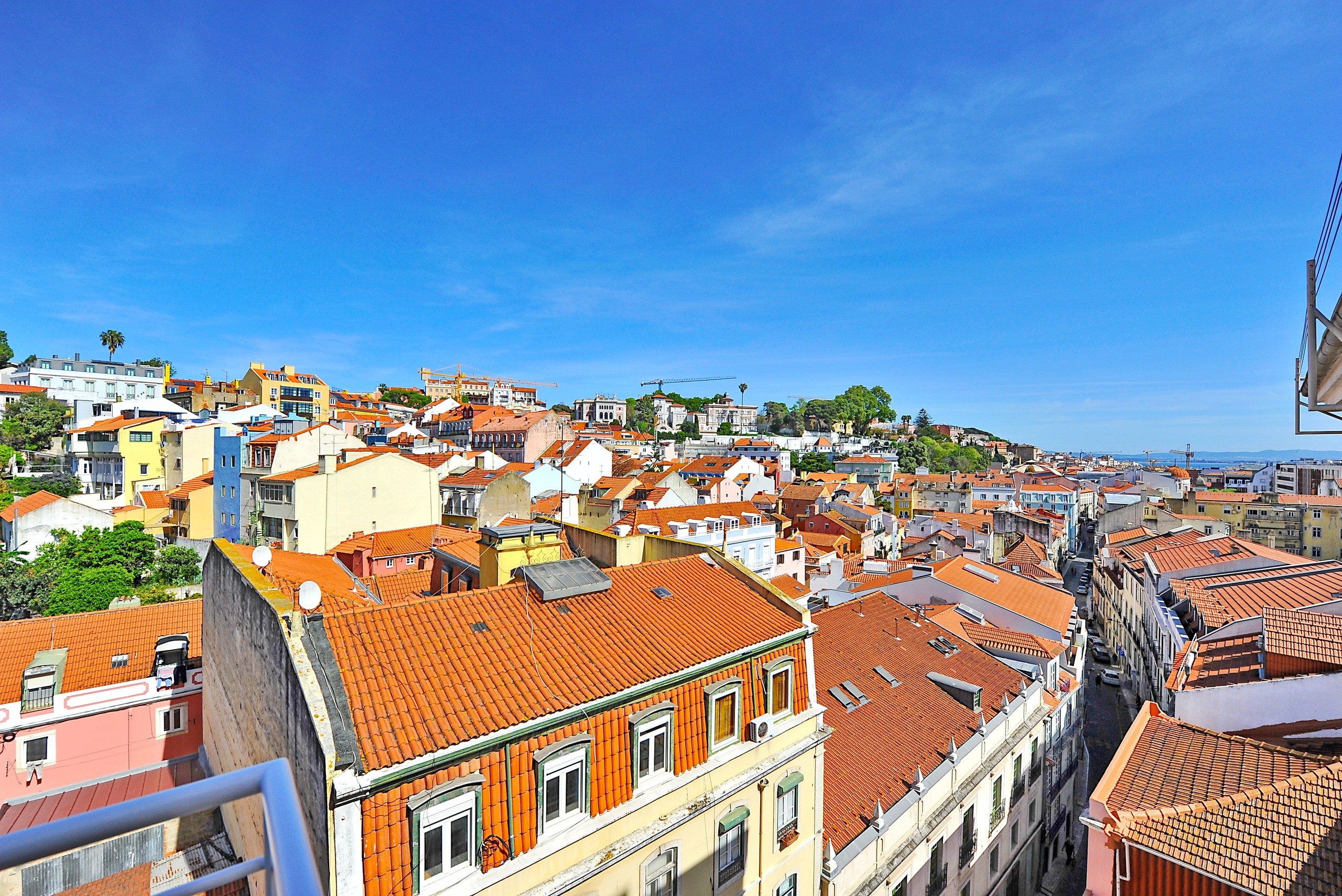 Rent Room Lisbon - Avenida 75# - View