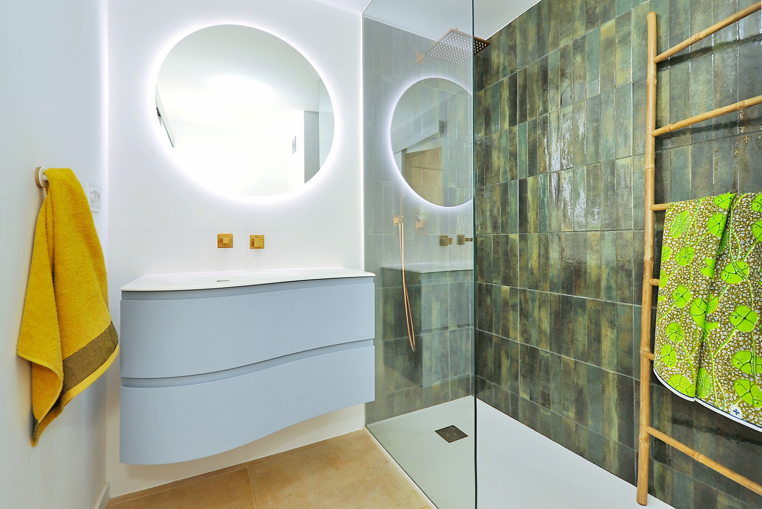 Rent Room Lisbon - Avenida 75# - Bathroom